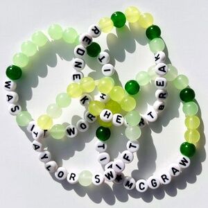 TAYLOR SWIFT 5 debut album themed bracelets